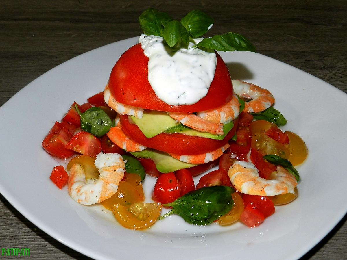 recette Tourelle de tomates à l'avocat et aux scampis