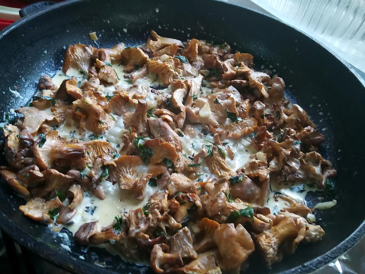 recette Poêlé de girolles sautées a la crème