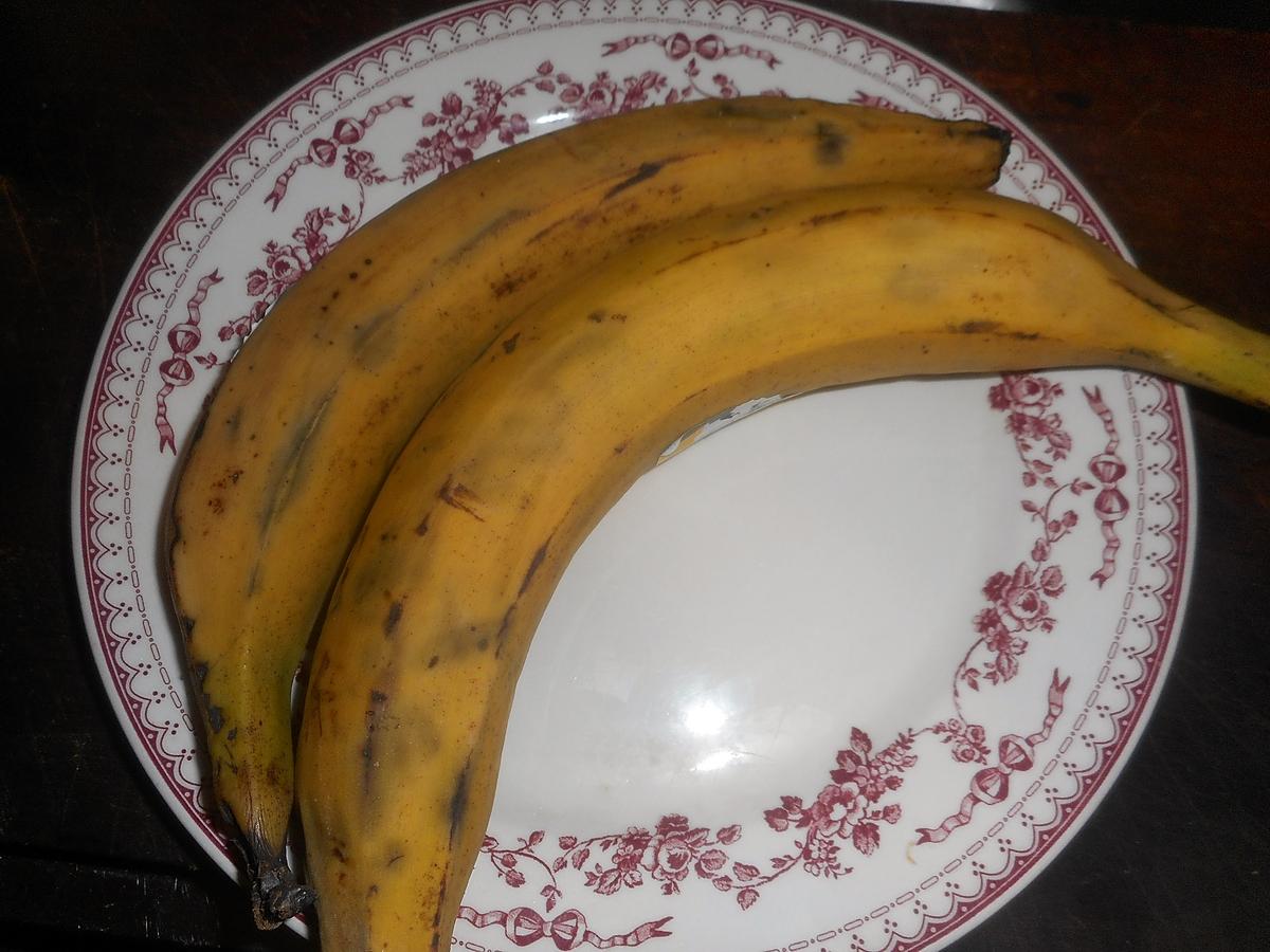 recette Cotes de porc aux bananes plaintain sautées