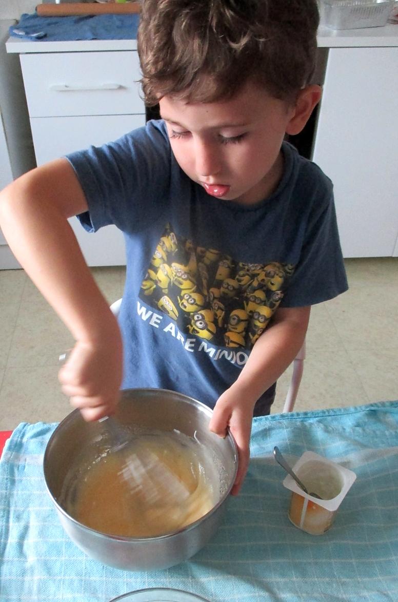 recette GATEAU AU YAOURT ET PEPITES DE CHOCOLAT