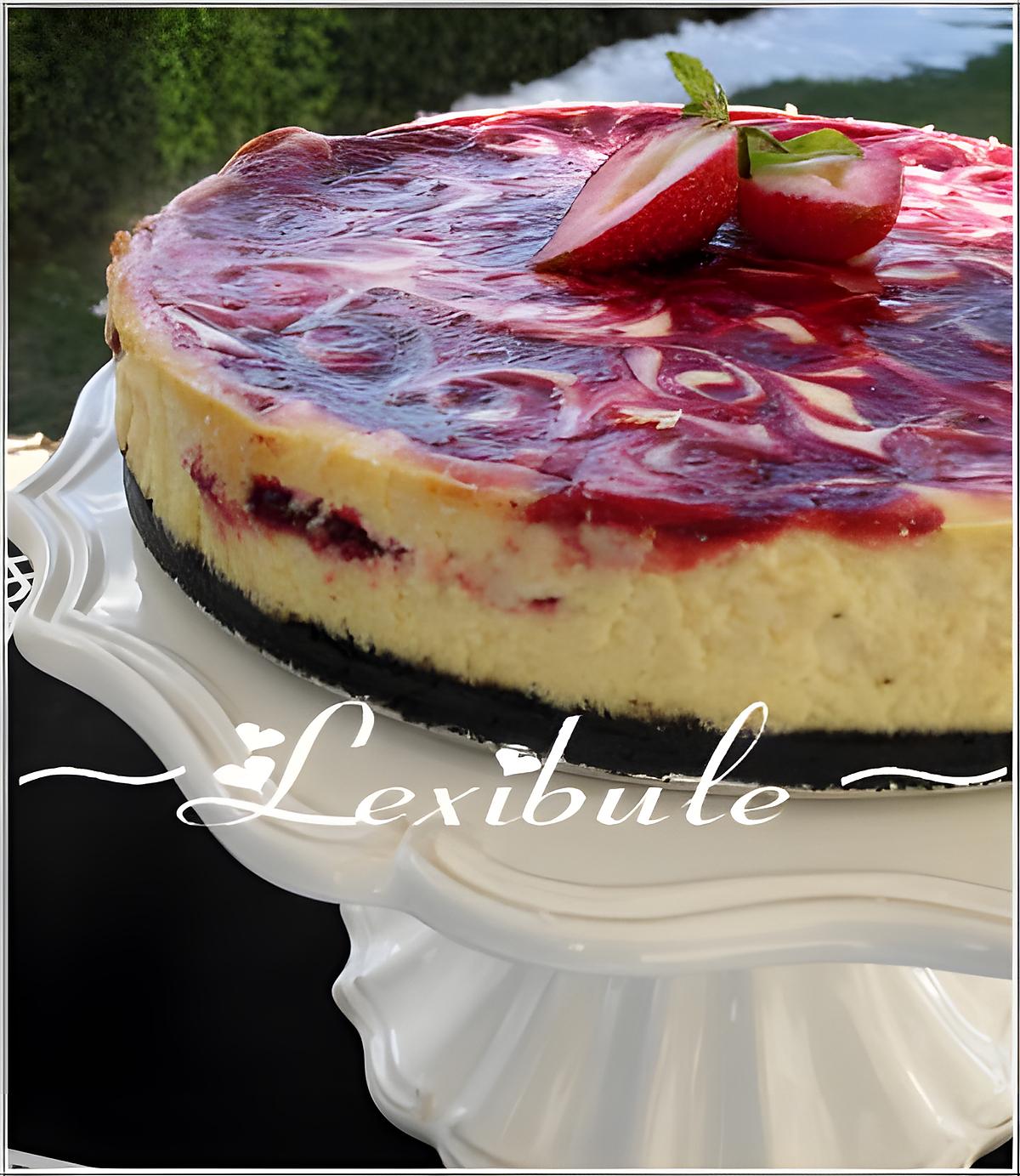 recette Gâteau au fromage et aux spirales de fraises