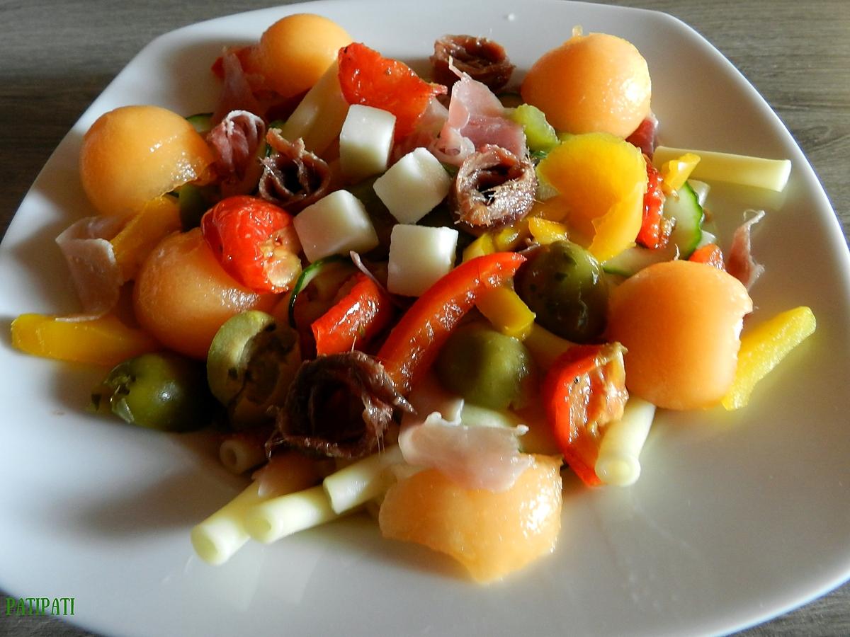 recette Salade de pâtes aux légumes du sud-anchois-fromage de chèvre et melon