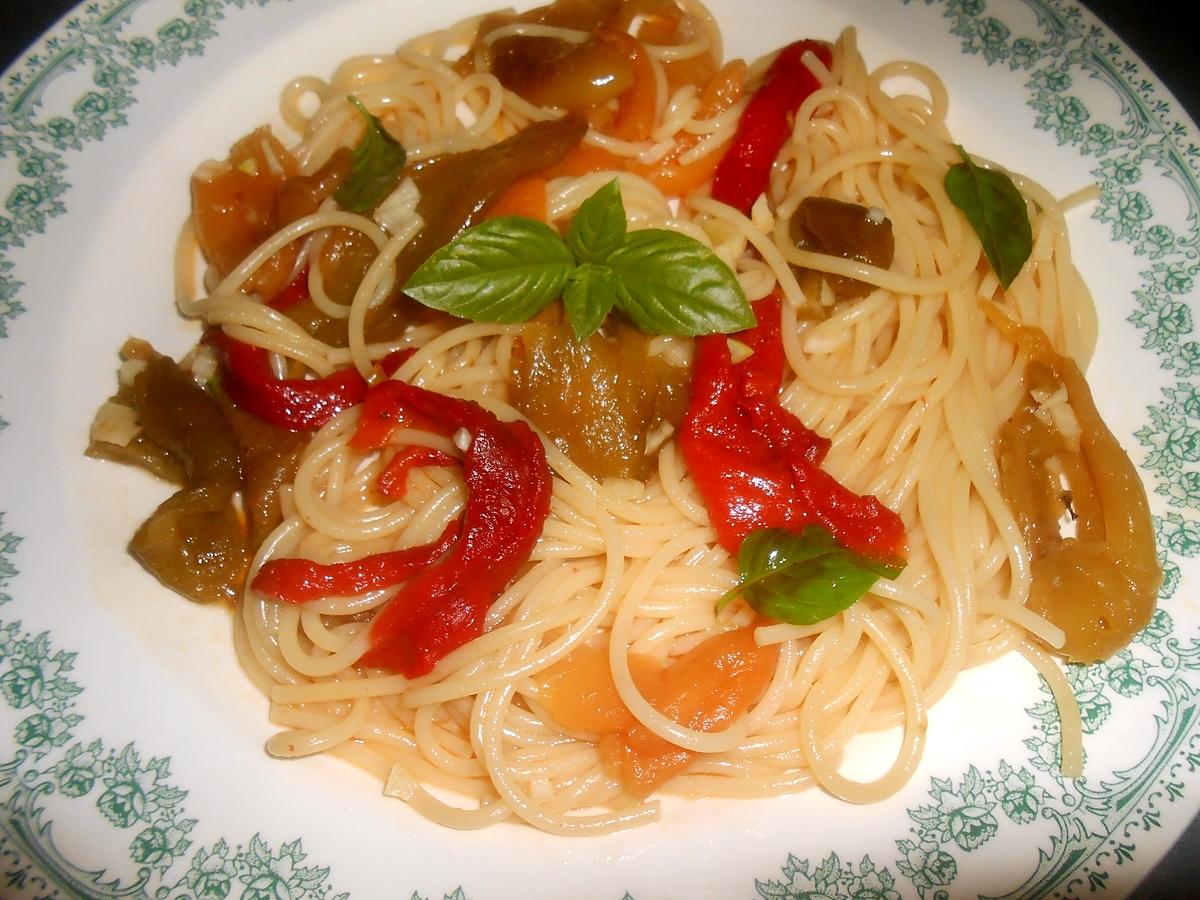 recette SPAGHETTI AUX POIVRONS GRILLES