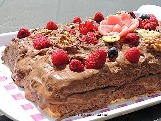 recette Génoise à la mousse au chocolat et framboises