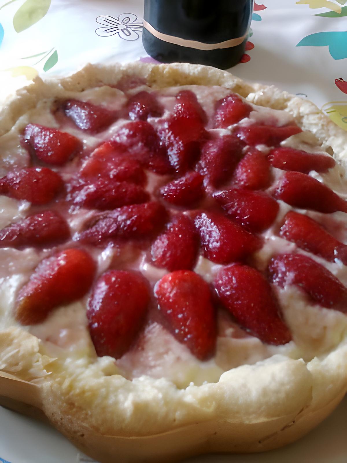 recette Tarte aux fraises sur lit de créme patissiére