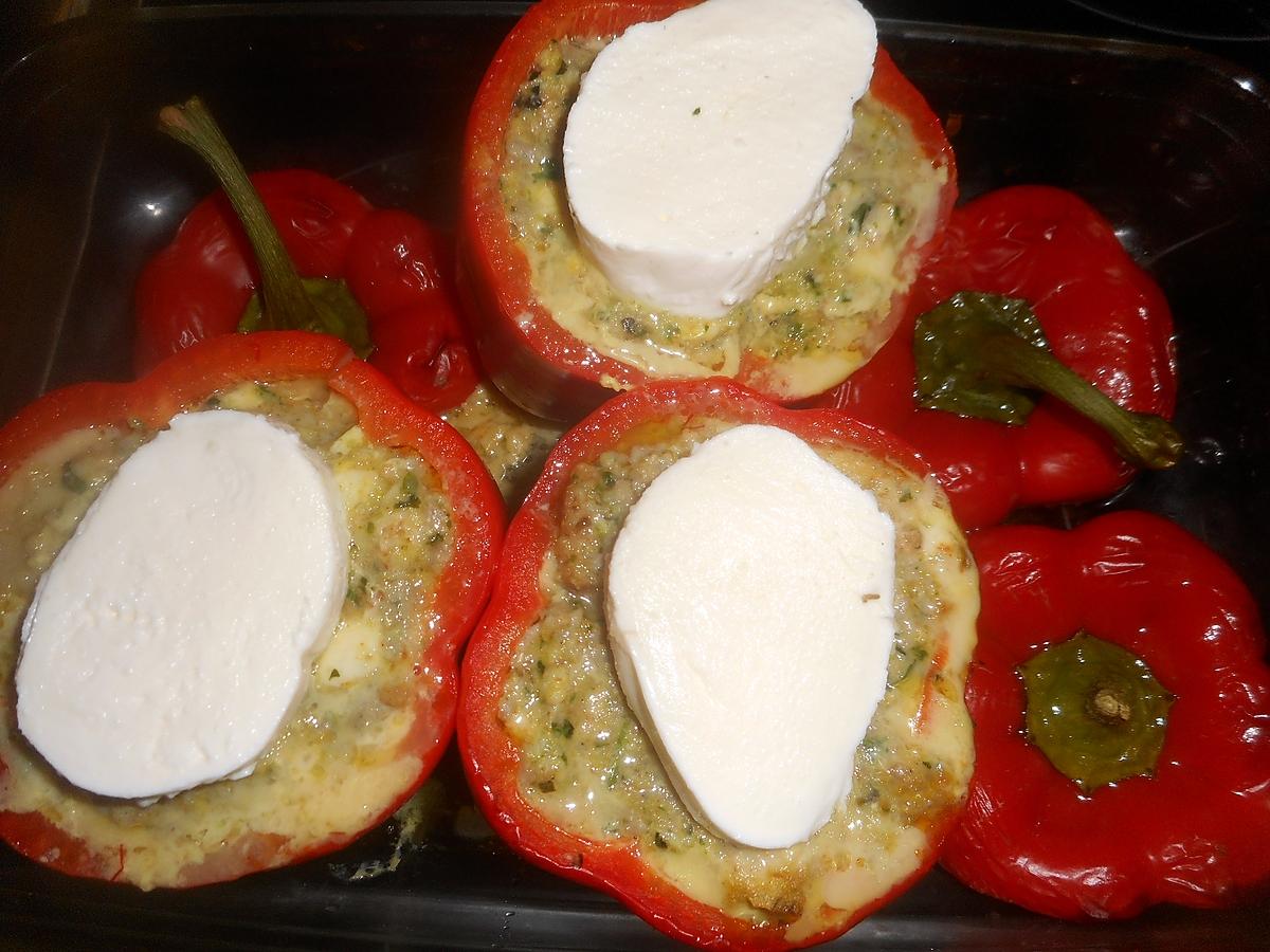 recette Poivrons farcis au porc et mozzarella