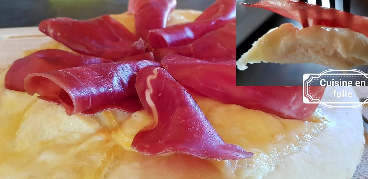 recette Pizza raclette viande des grisons