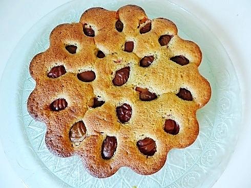 recette Moelleux aux prunes parfumé au pain de singe et à la liqueur de prunelles