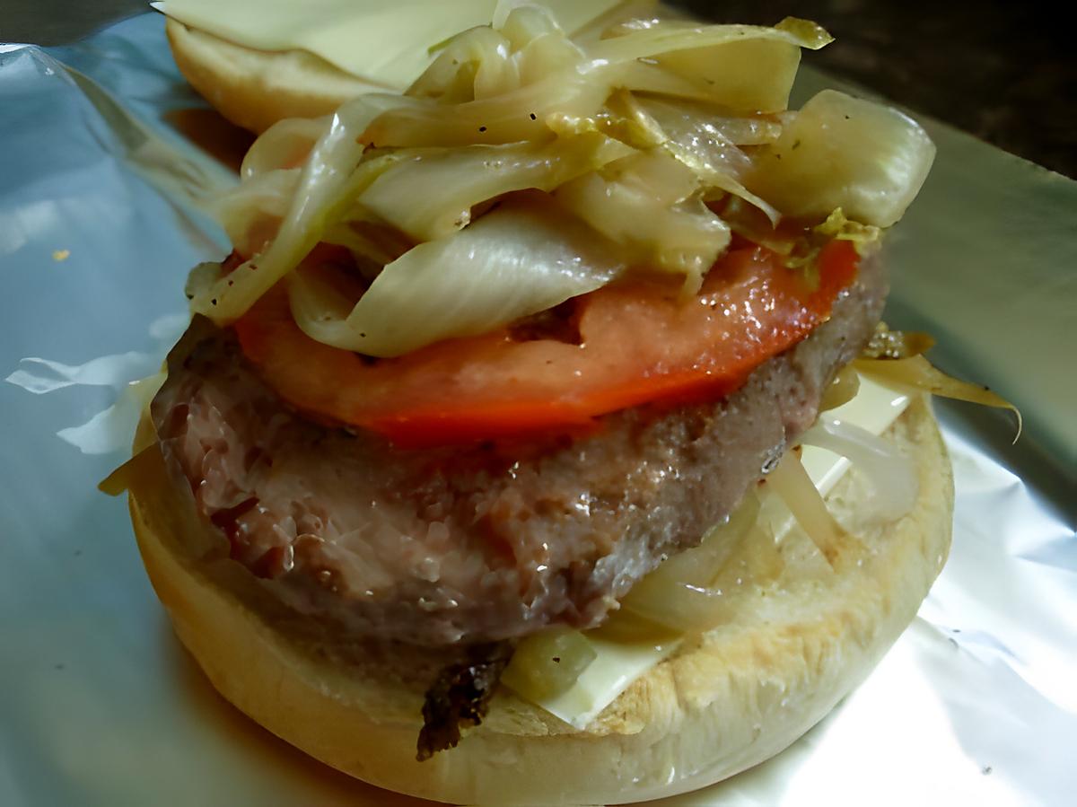 recette Burgers au confit d'endives.