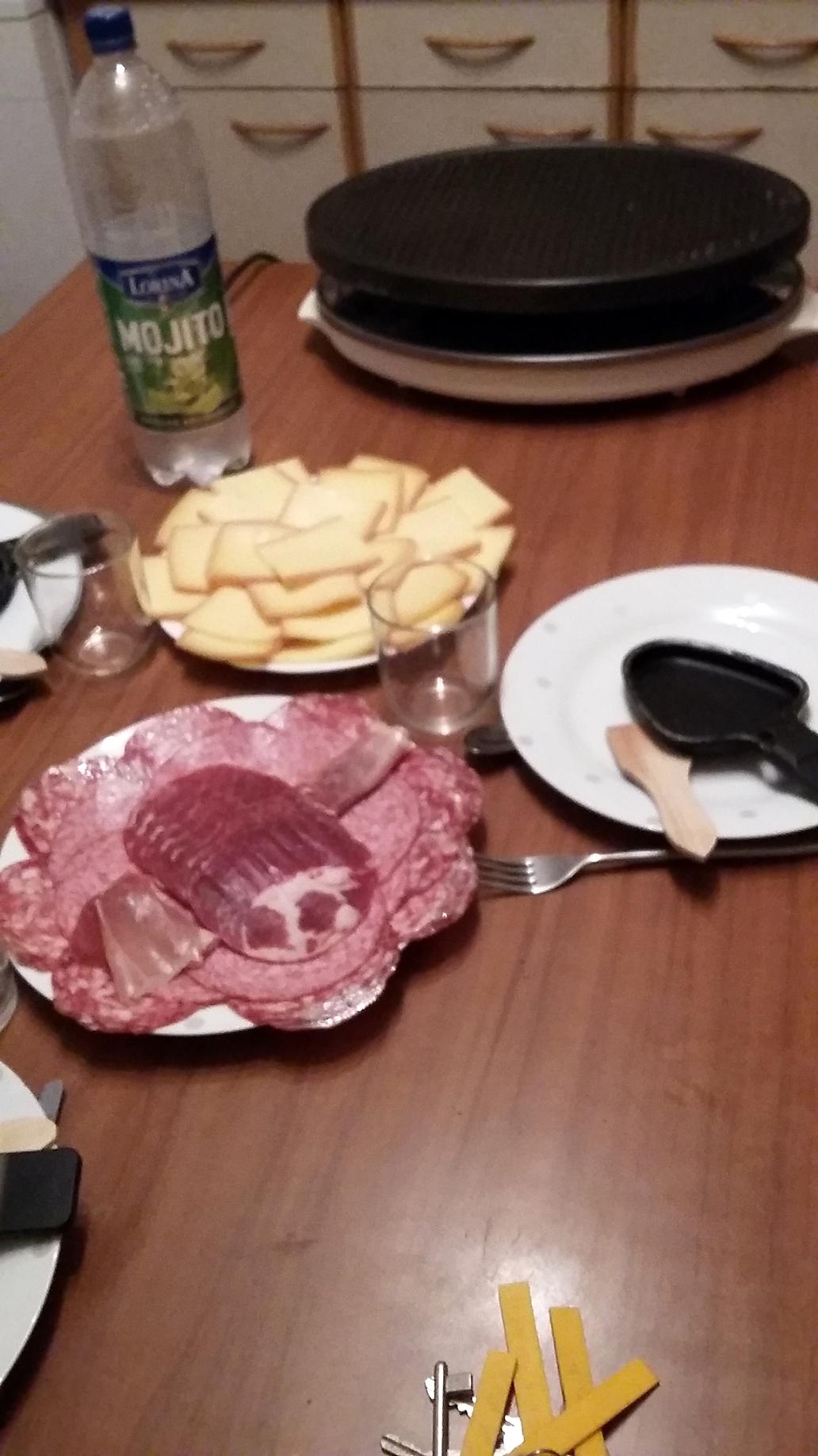 recette Il commence à faire froid le soir donc Raclette 