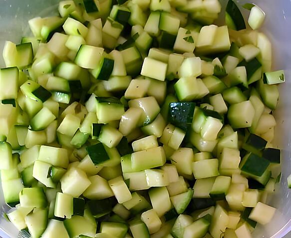 recette Petite salade de dés de courgettes