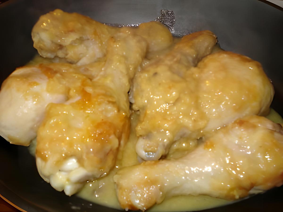 recette Cuisses de poulet en sauce de vin blanc(à ma façon )très facile