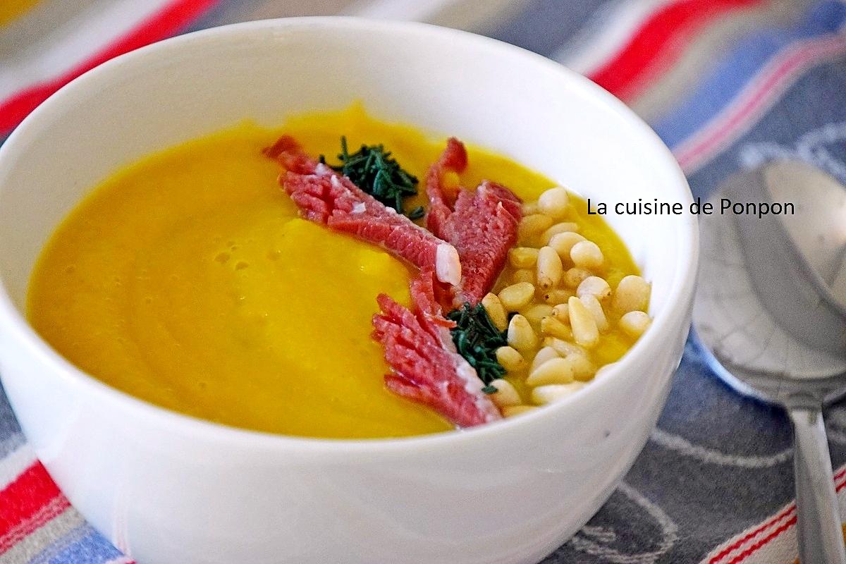 recette Velouté de carotte, courgette et butternut