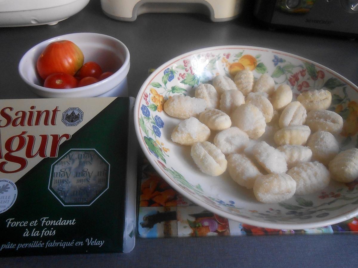 recette GNOCCHI AUX TOMATES CERISES ET SAINT AGUR