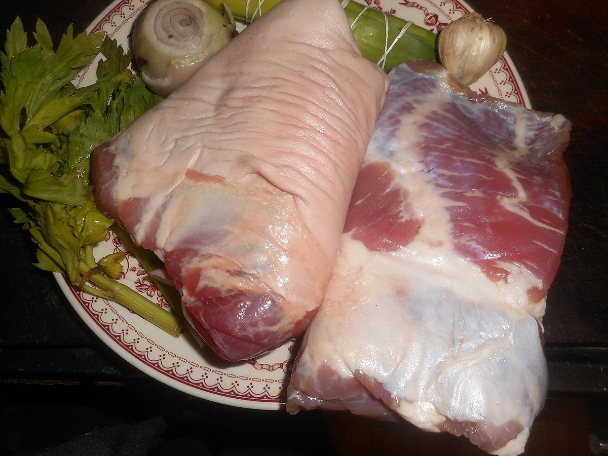 recette Jarret de porc demi-sel,Lard demi-sel au chou blanc braissé