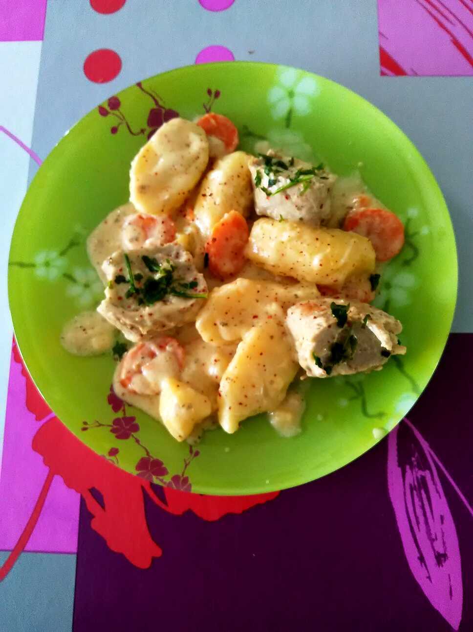 recette Filet mignon de porc sauce généreuse au fromage ail & fines herbes