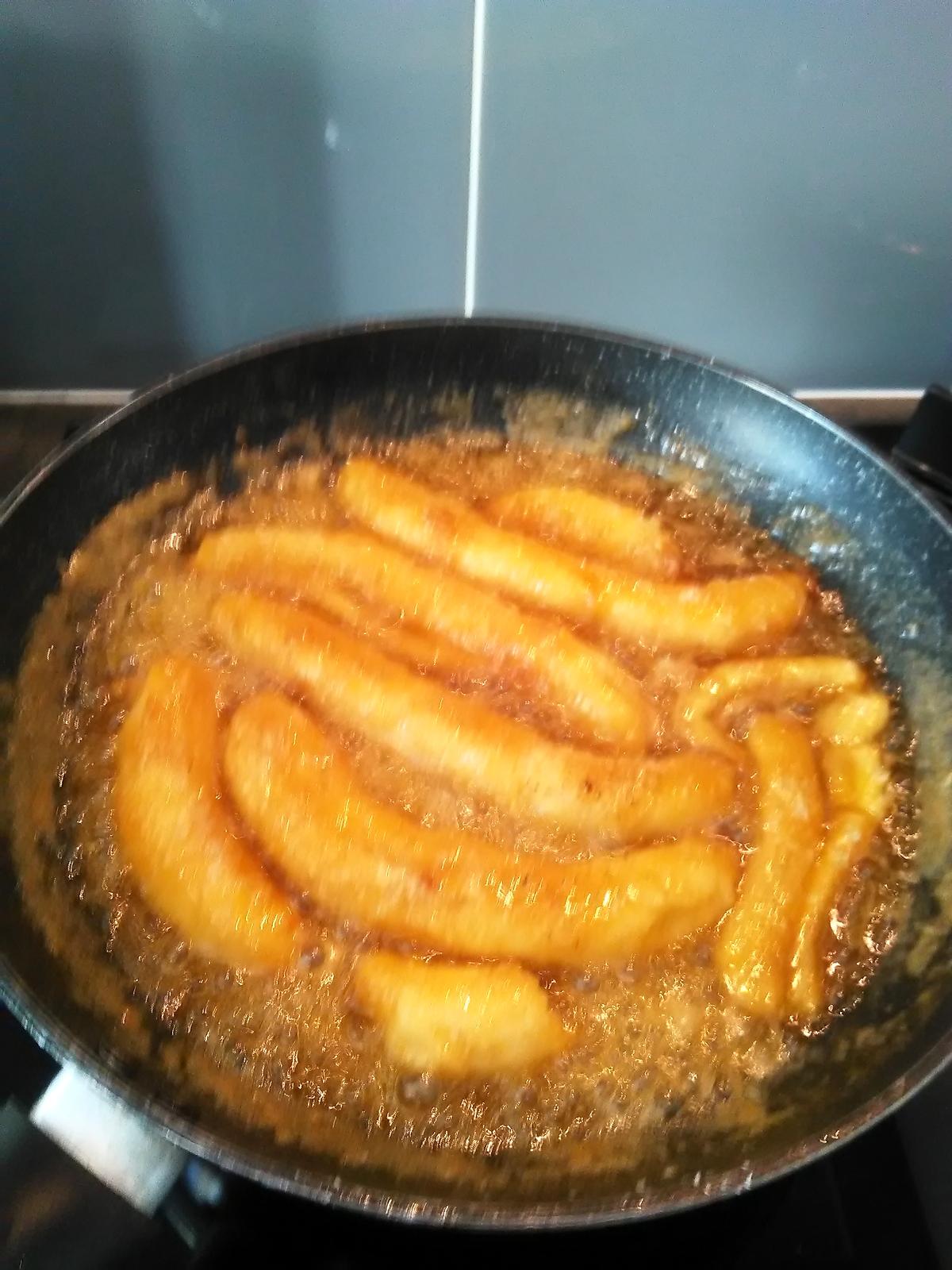 recette Bananes  flambées au rhum à l'arôme  noix de coco façon Lauranou