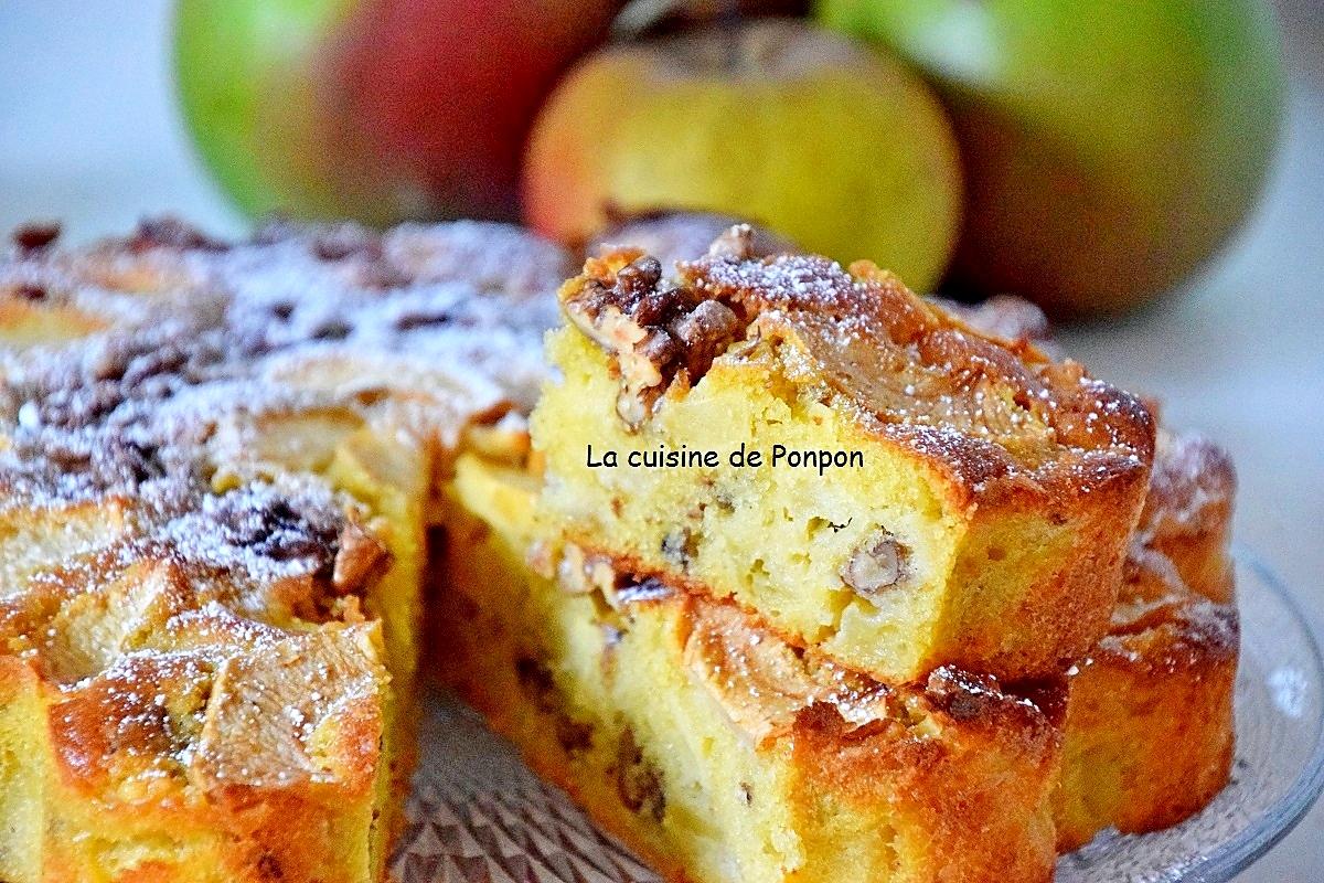 recette Gâteau aux pommes et noix parfumé au pain de singe...