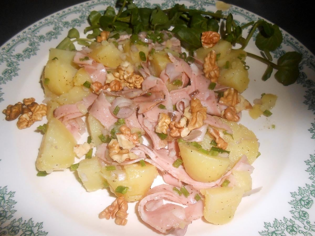 recette SALADE DE POMMES DE TERRE A LA MORTADELLE A LA TRUFFE