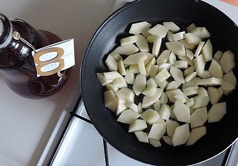 recette Gâteau magique aux poires flambées à la liqueur de poire Williams