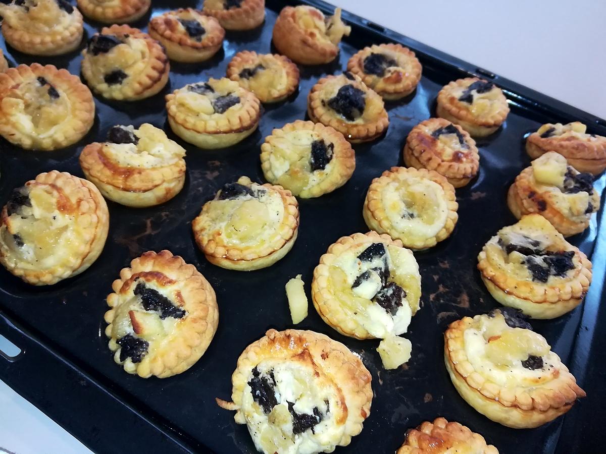 recette Tartelettes feuilletés pommes boudins noirs oignons