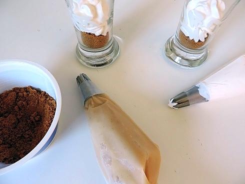 recette Verrine de crème mascarpone, beurre de pomme et spéculoos