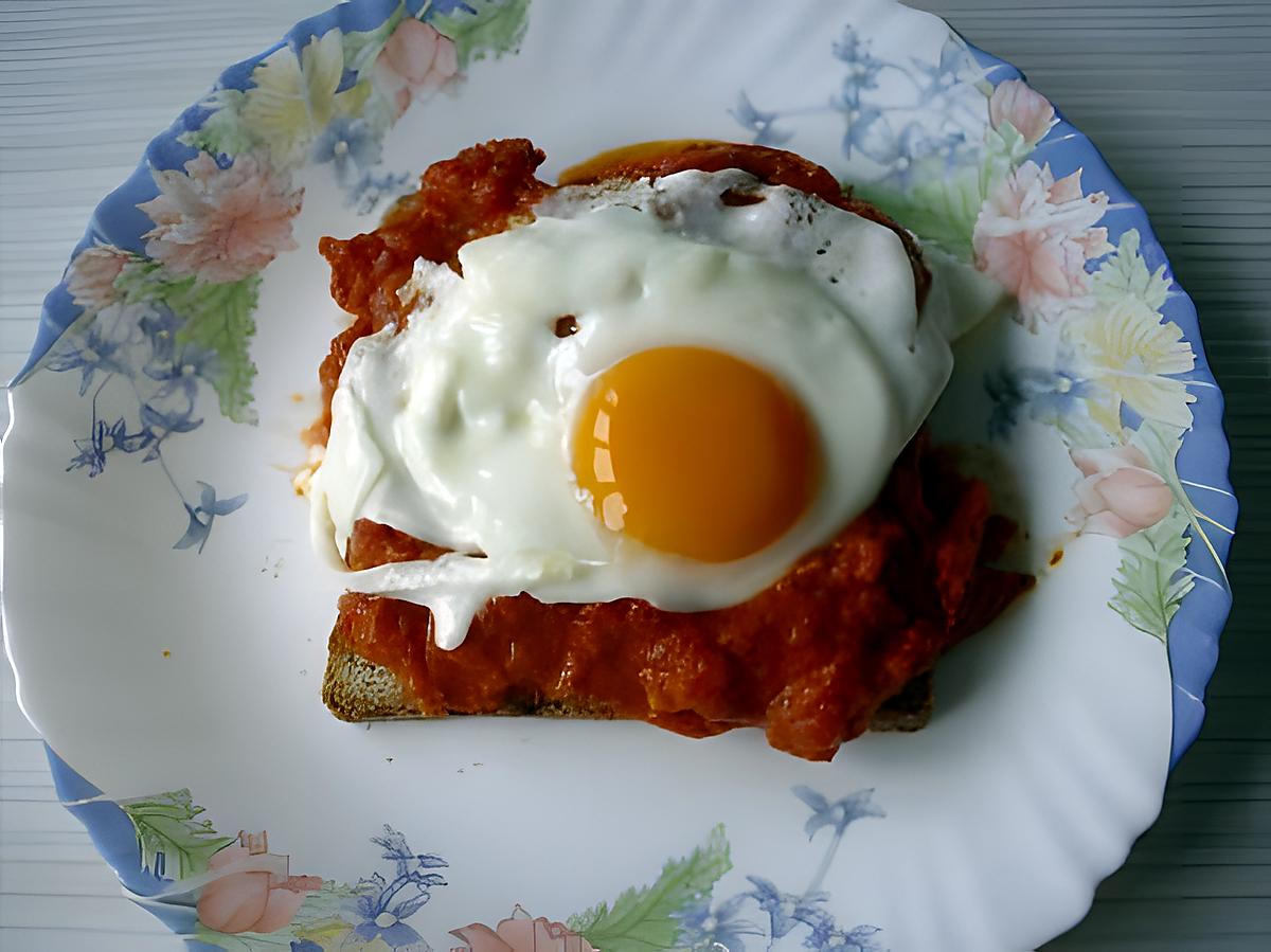 recette CANAPES TOMATES ET ŒUFS