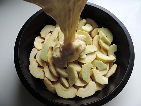 recette Gâteau tatin aux pommes caramélisées parfumé à la poudre de combava