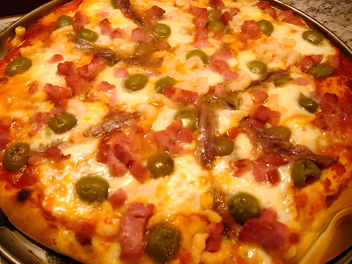 recette Pizza Mer et Terre (ma préférée) s'abstenir en cas de régime
