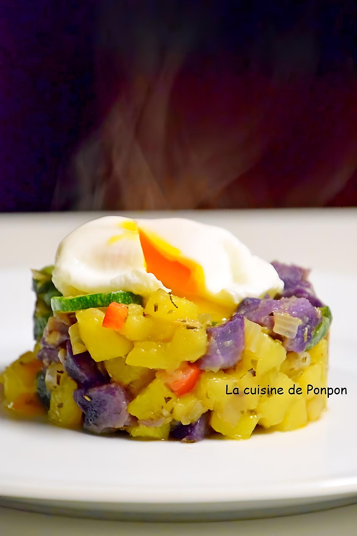 recette Tour de vitelotte, courgette et butternut garnie d'un oeuf poché