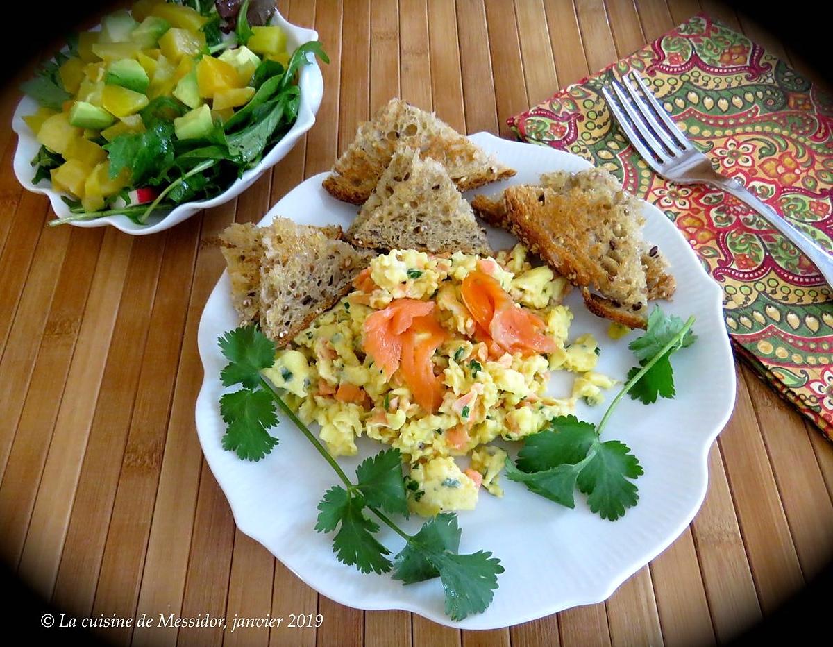 recette Oeufs brouillés au saumon fumé +