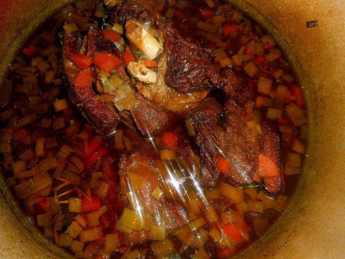 recette Plat de cote de boeuf braisé à la biére brune