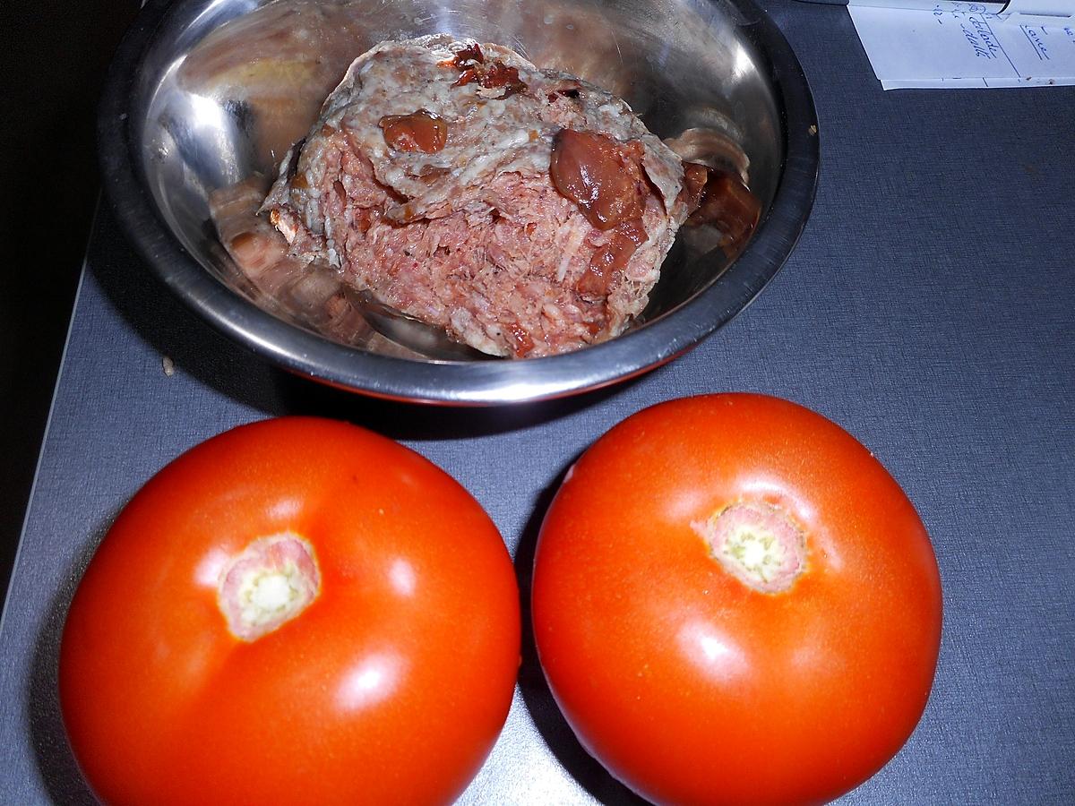 recette TOMATES FARCIES (farce au foies de volaille)