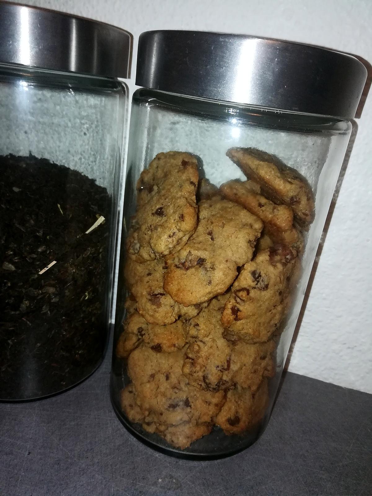 recette Cookies a la farine de châtaigne au marrons glacés et pépites de chocolat