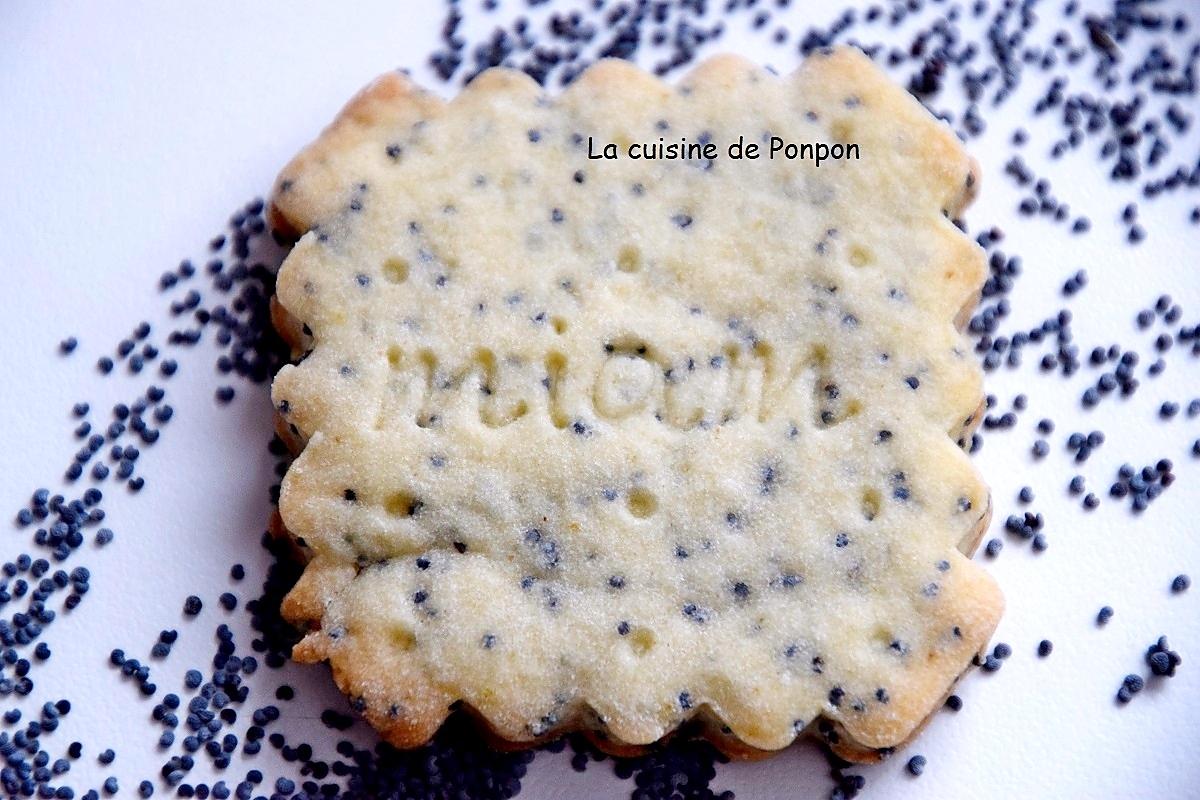 recette Biscuit aux graines de pavot et poudre d'écorce de combava, sans oeufs