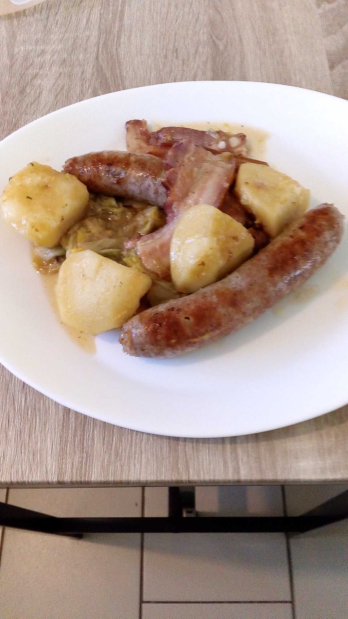 Recette de Chou chinois pomme de terre saucisse