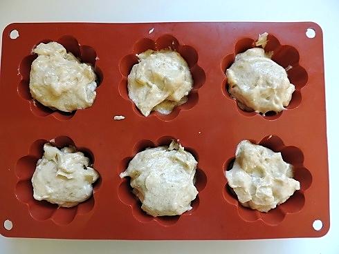 recette Muffin banane, pomme, poudre d'écorce de combava et son coeur marron