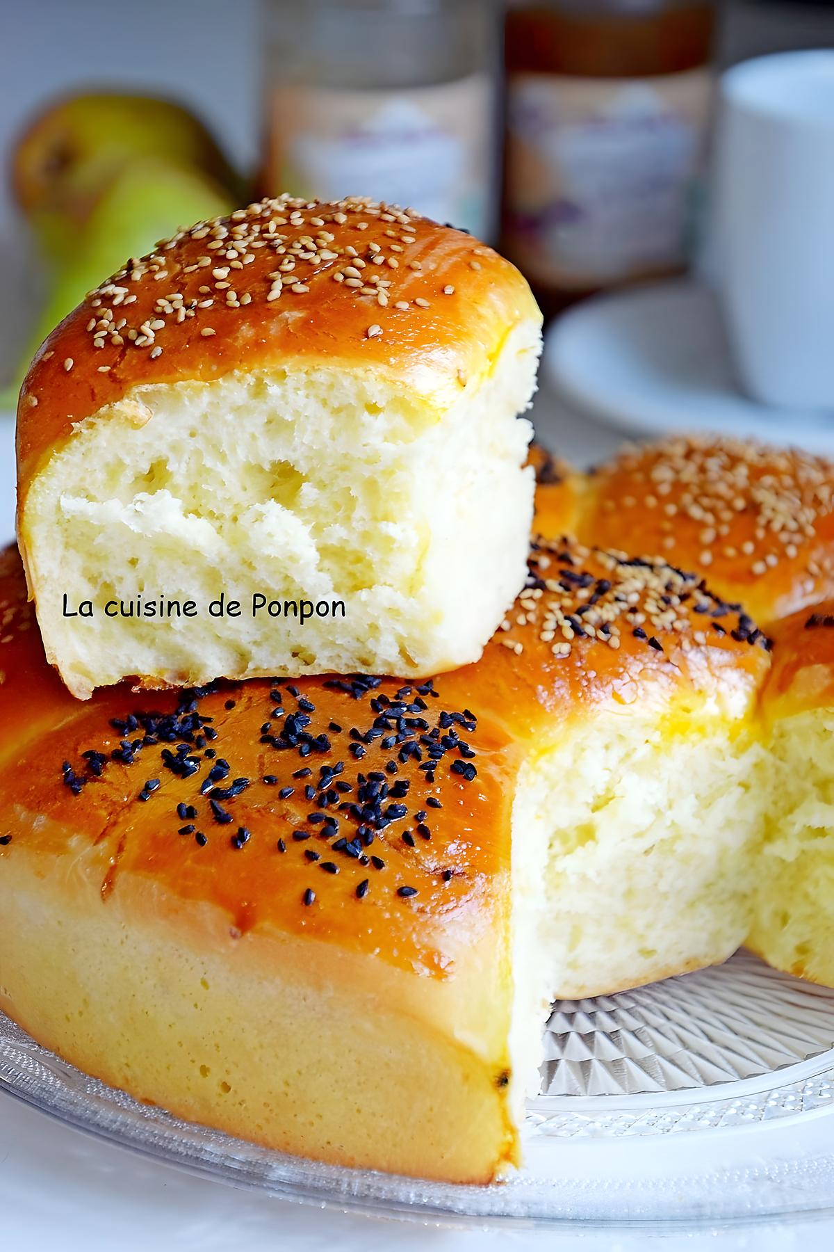 recette Pain de Radia aux graines de sésame dorées et noires