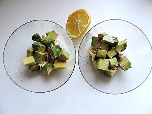 recette Verrine fraîcheur printanière: avocat , tomate et fraise, végétarien