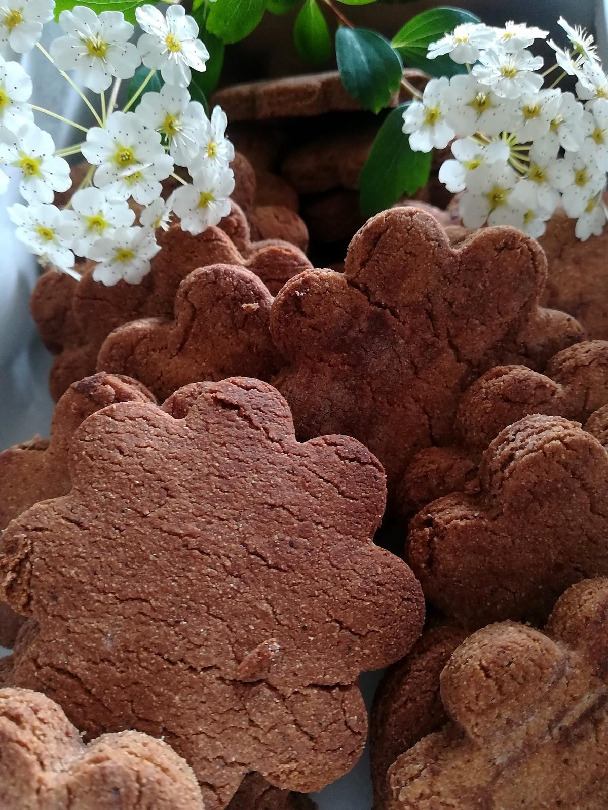 recette Sablés à la farine de châtaigne & pépites de chocolat