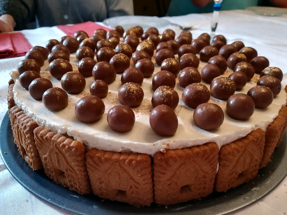 recette Gâteau à la crème de mascarpone et aux spéculoos