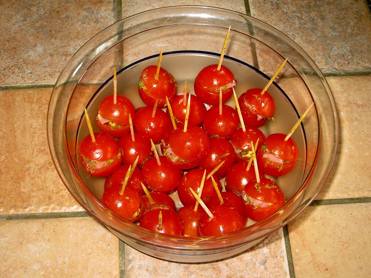 recette Tomates cerises farcies à la mozzarella
