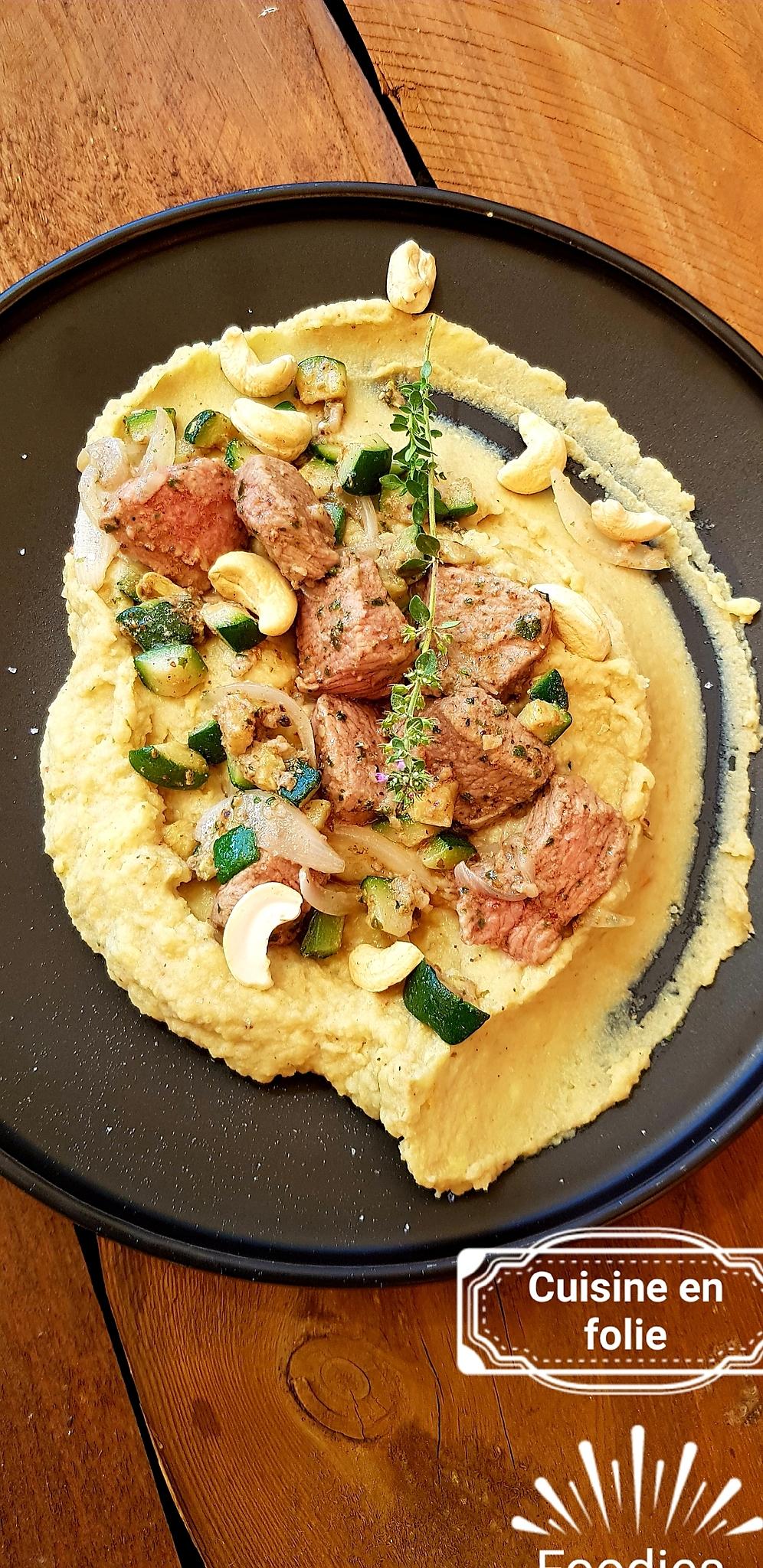 recette Agneau mariné à l'indienne sur une purée à l'houmous d'aubergine