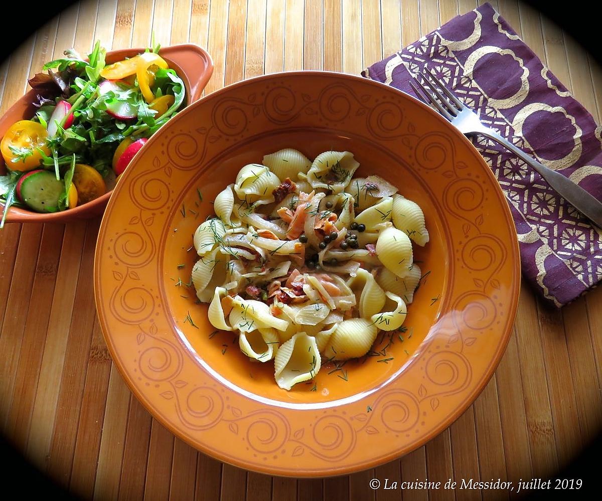 recette Coquilles de pâte, fenouil et saumon fumé +