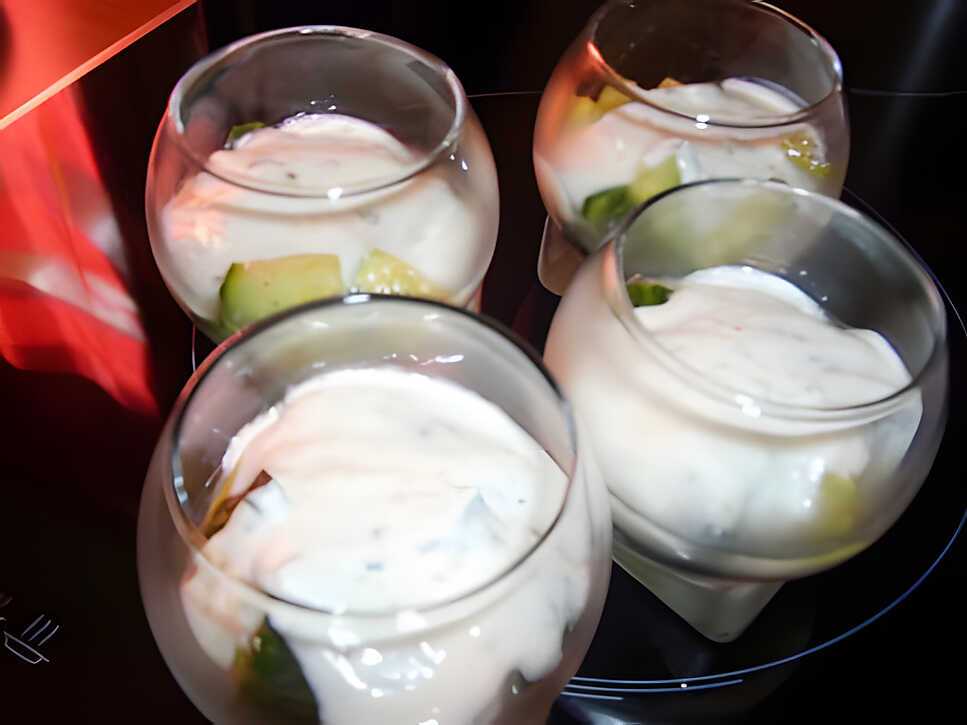 recette Verrines de concombre au yaourt et sirop de citron vert