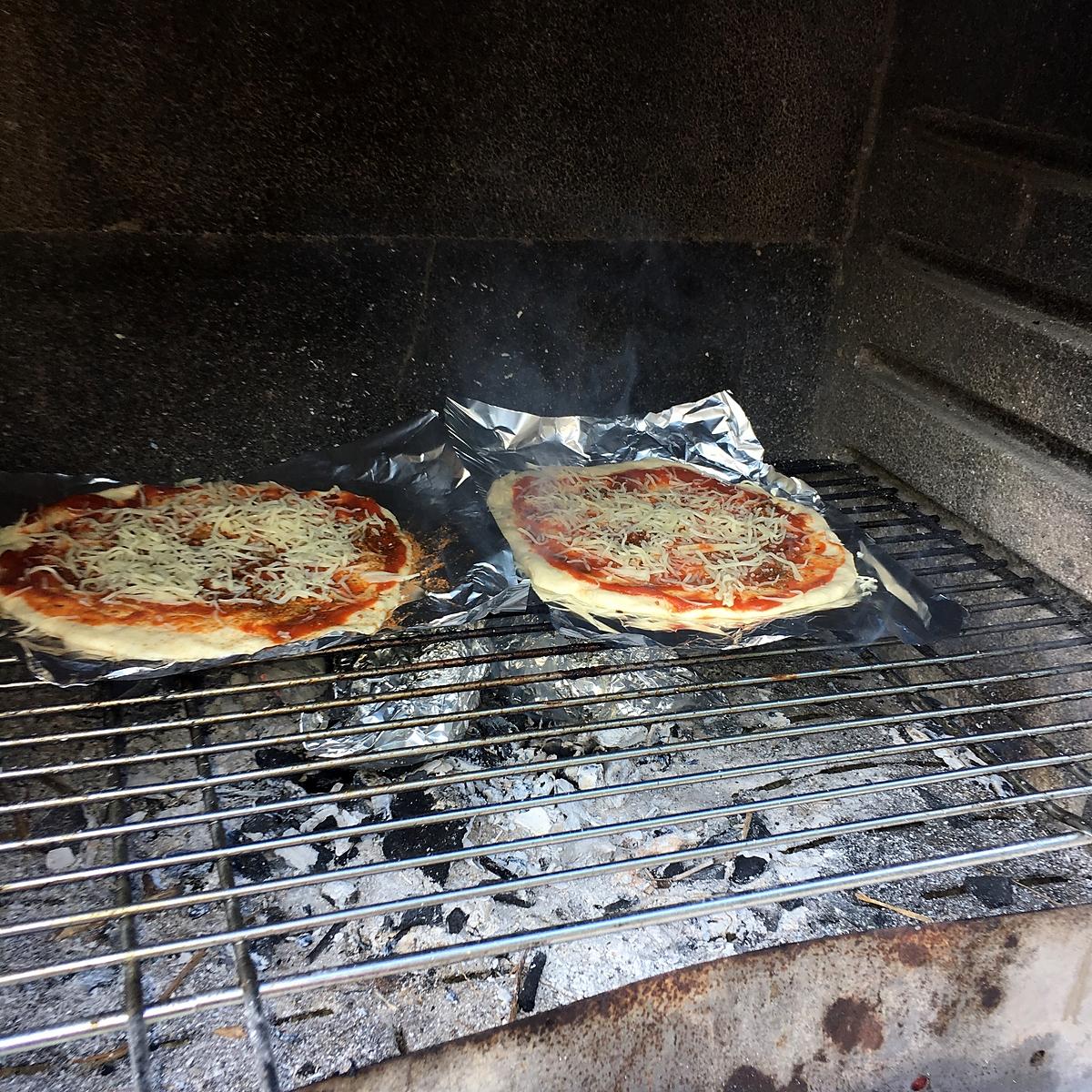 recette Pizza au feux de bois