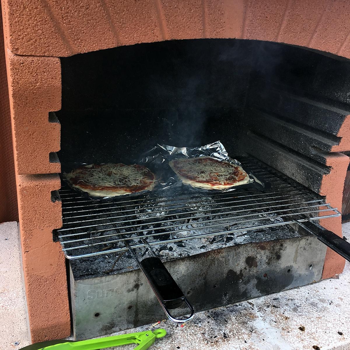 recette Pizza au feux de bois