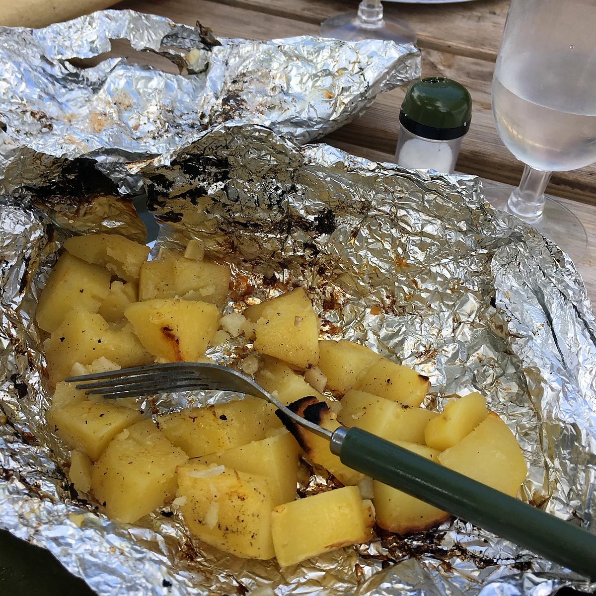 recette Papillotes de pommes de terres au feux de bois