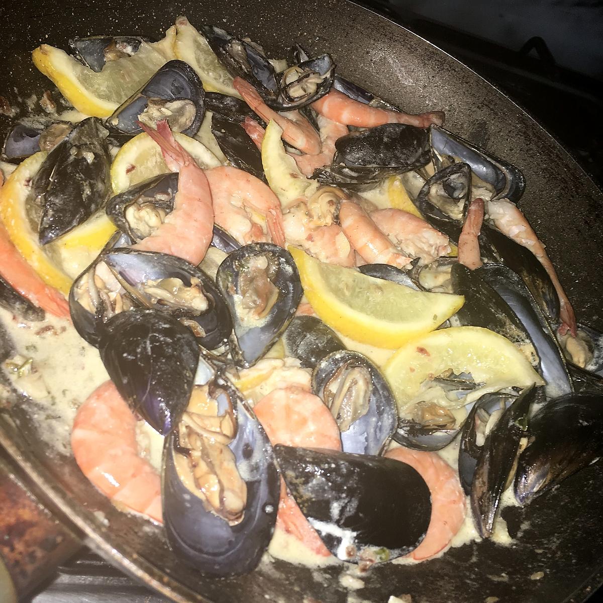 recette Moules et crevettes citronnées a la crème