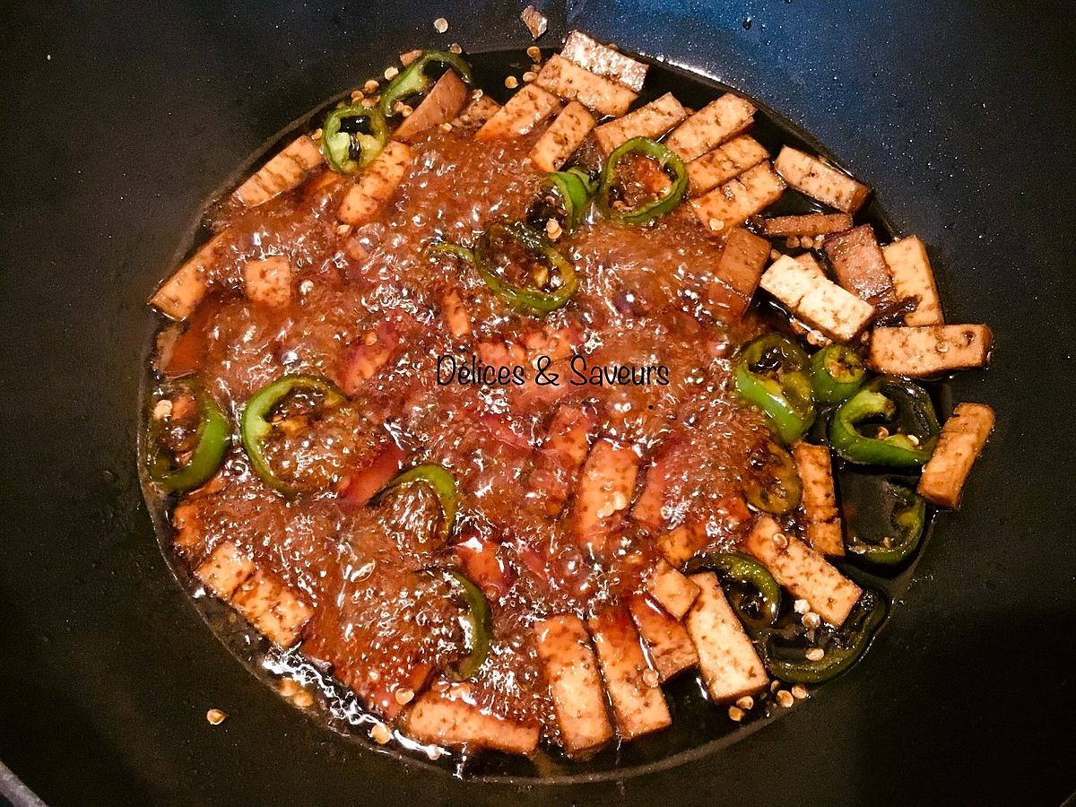 recette Nouilles chinoises au tofu fumé et piment